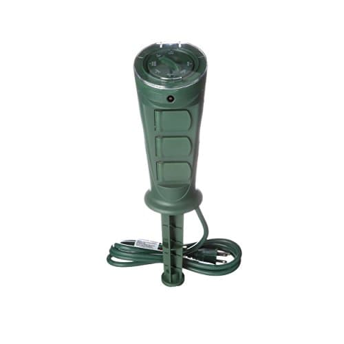 Outdoor Plug-in Yard Stake Timer with Photocell, Dusk-To-Dawn, 3-Outlet, Green
