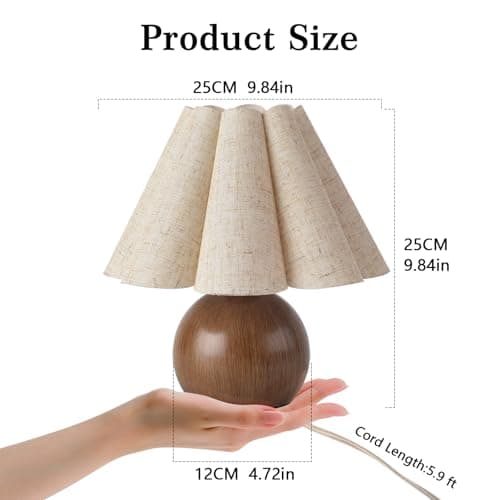 Cute Farmhouse Wood Grain Lamp, Vintage Style, Scalloped Shade
